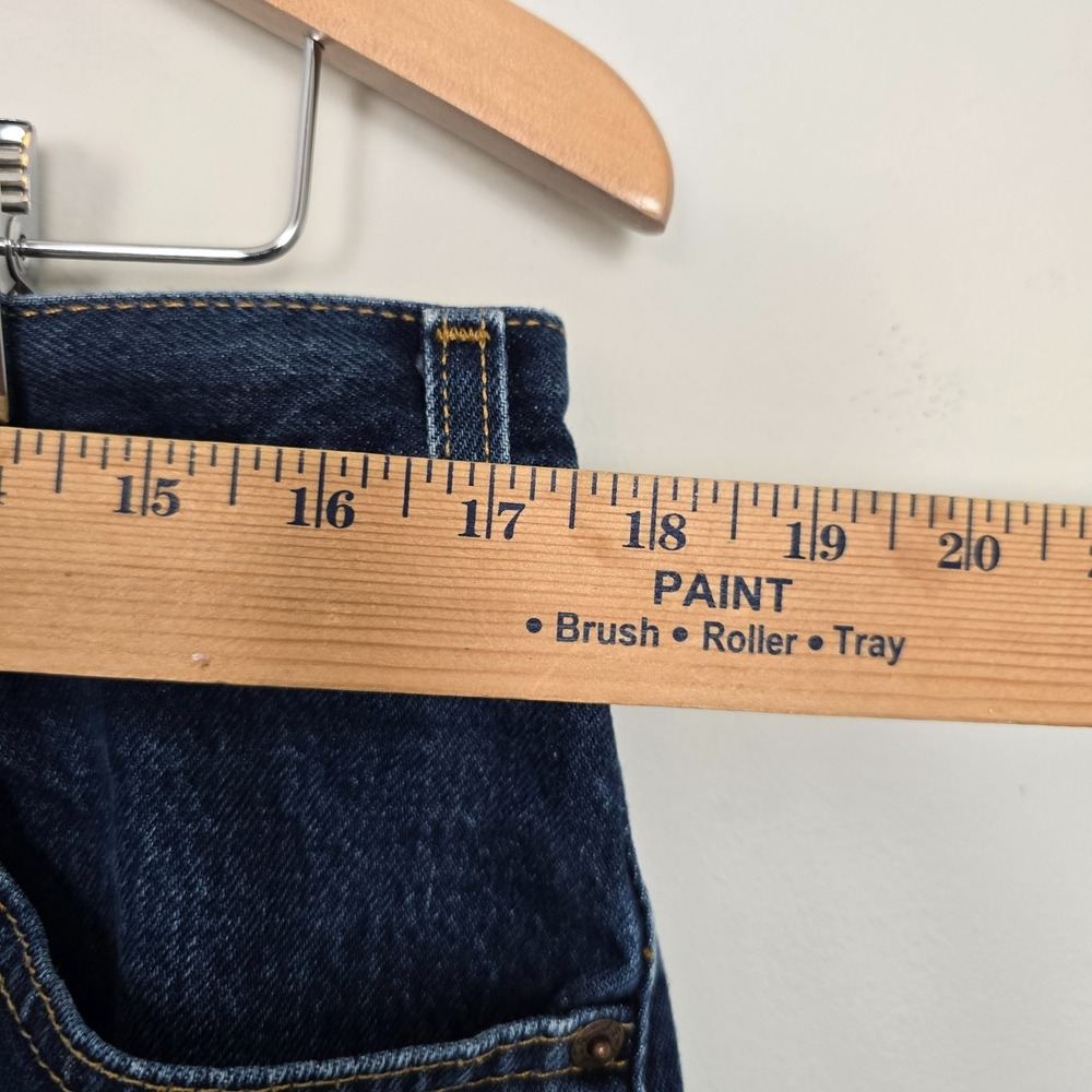 Vtg 2002 Levis Mens Straight Leg Denim Jeans Sz 36x32 Blue Heritage Classic Y2K - Picture 6 of 9
